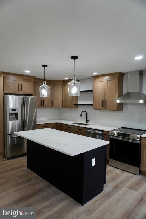 8107 Spruce Mill Drive - Photo 5 of 50