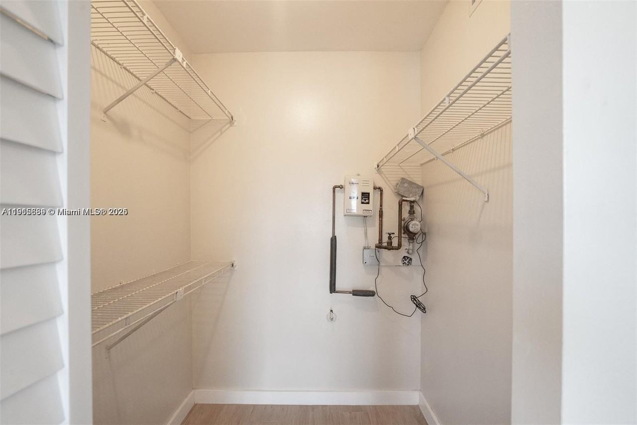 8160 Geneva Court ##317 - Photo 6 of 13