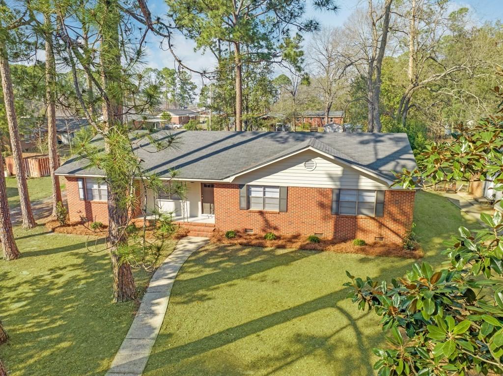 2215 Sharon Avenue - Photo 4 of 29