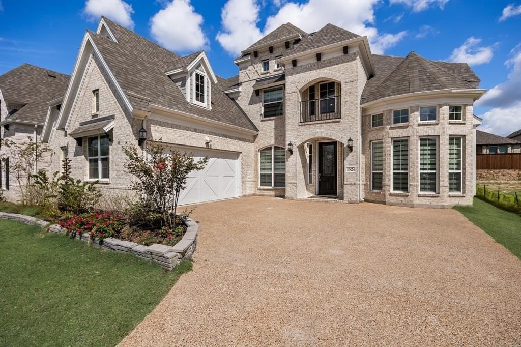 1524 Buckthorn Rd - Photo 4 of 37