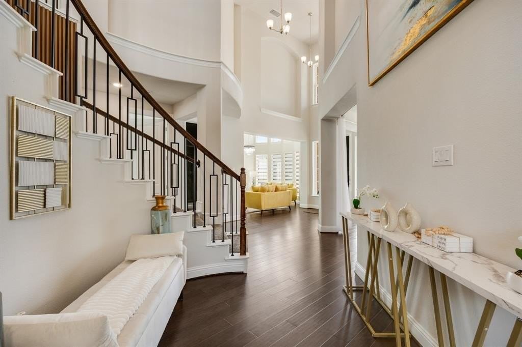 1524 Buckthorn Rd - Photo 7 of 37