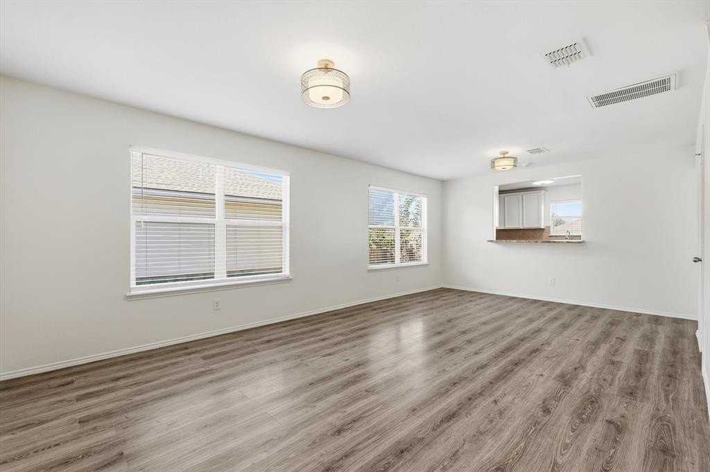 832 Santa Rosa Dr - Photo 7 of 19