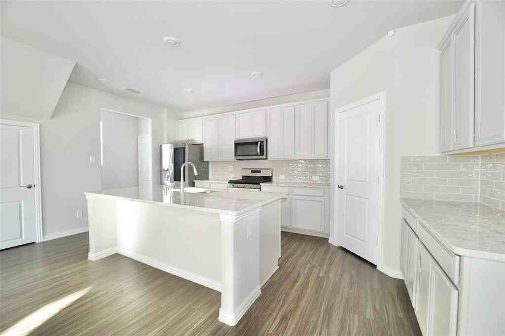 3820 Barnett Rd - Photo 7 of 27