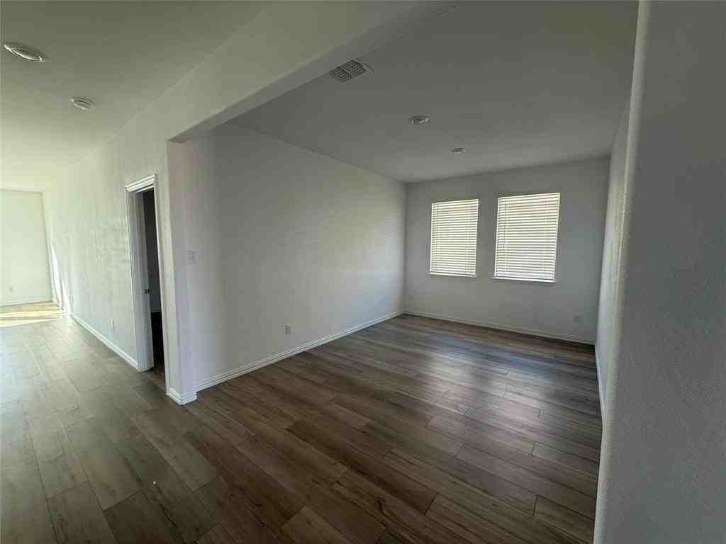 1108 Flameleaf Dr - Photo 2 of 14