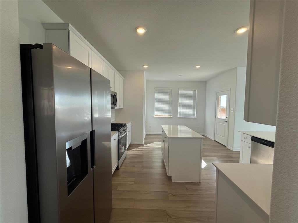 1108 Flameleaf Dr - Photo 4 of 14