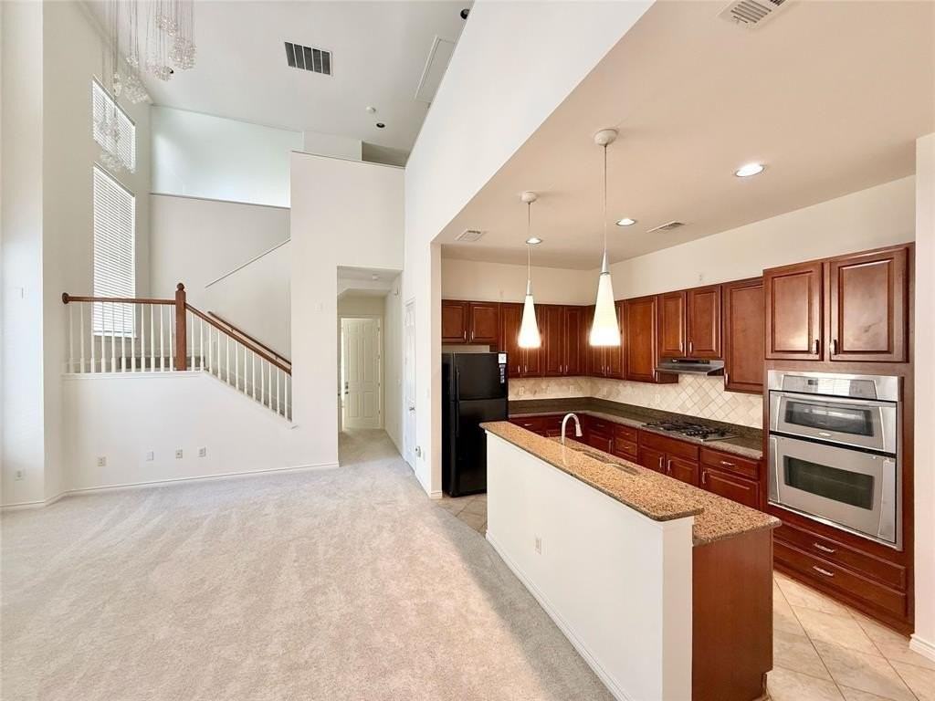 2008 Grove Park Ln - Photo 3 of 16