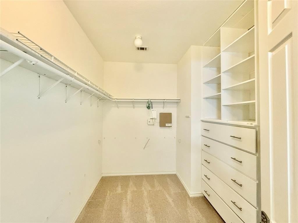 2008 Grove Park Ln - Photo 7 of 16