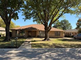 507 Crestview Drive - Photo 1 of 1