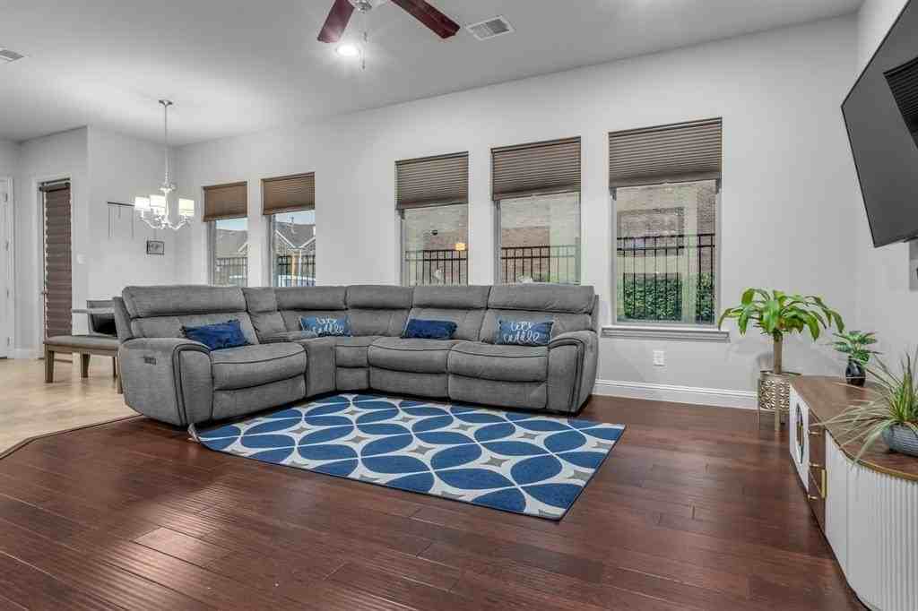 1229 Harris Hawk Way - Photo 7 of 40