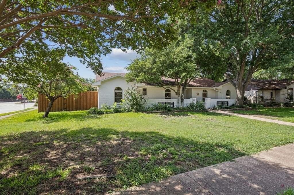 301 Ridgebriar Dr - Photo 2 of 34