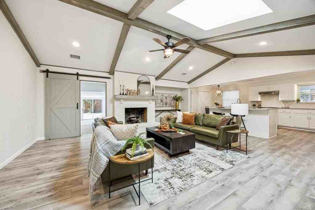 301 Ridgebriar Dr - Photo 6 of 34