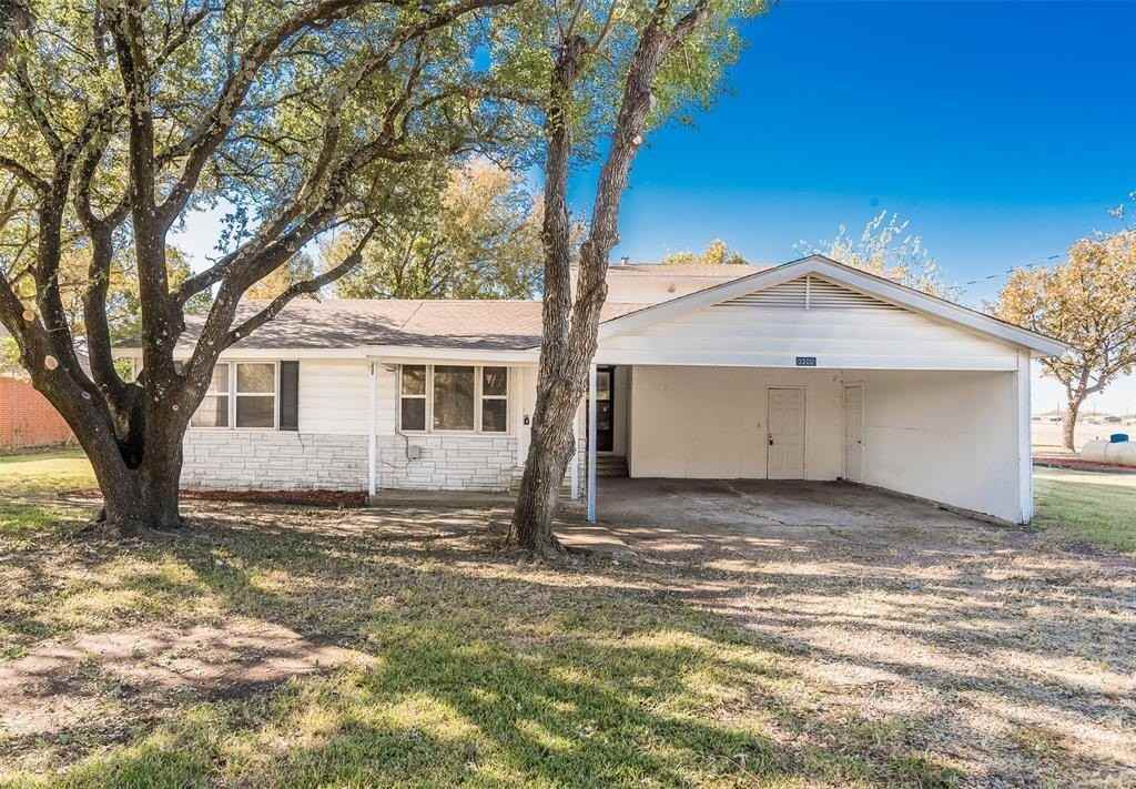 3200 Fm 660 - Photo 2 of 18