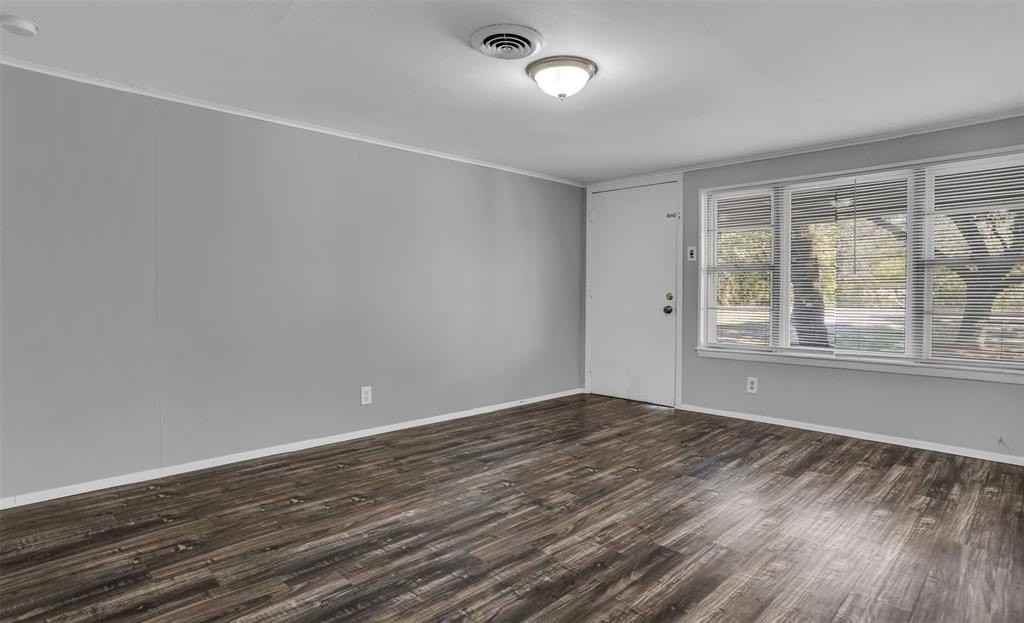 3200 Fm 660 - Photo 3 of 18