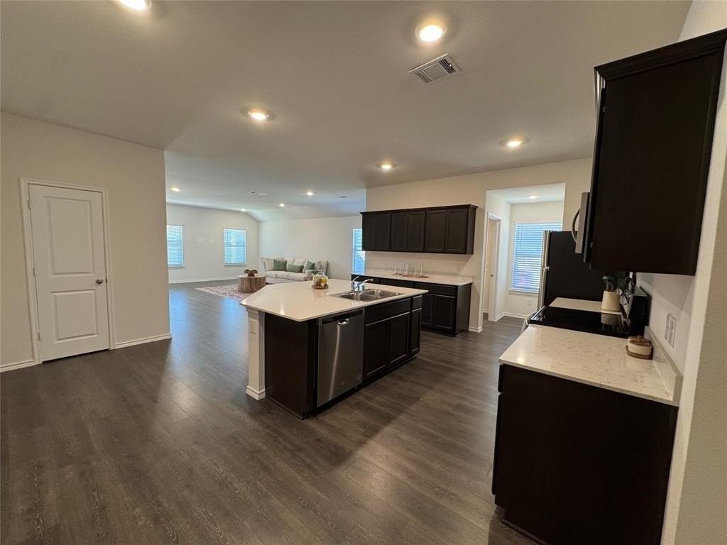 2948 Shoemaker Dr - Photo 4 of 15