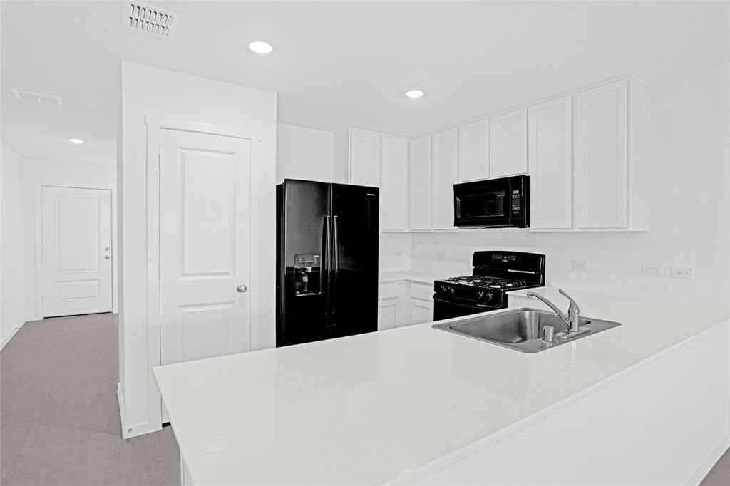 1033 Raintree Road - Photo 7 of 25