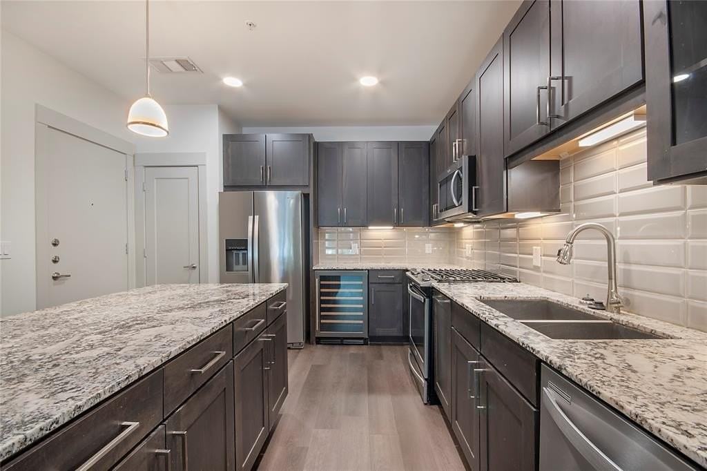 5607 Belmont Ave #122 - Photo 4 of 39