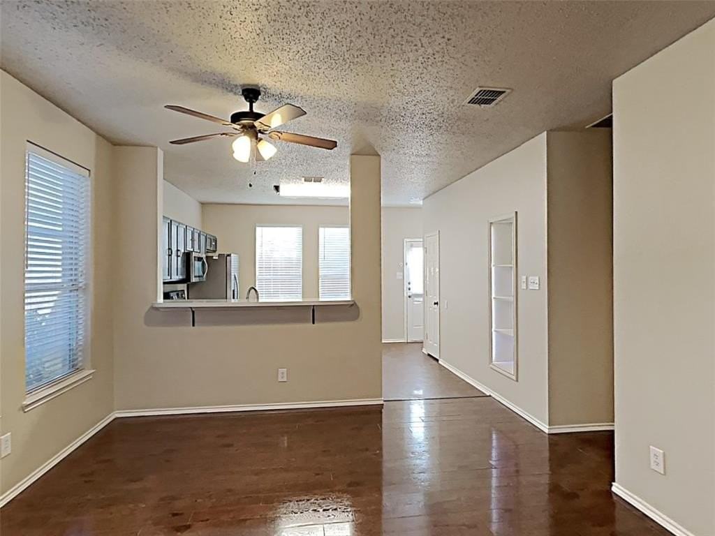 2006 Brook Meadow Dr - Photo 5 of 19