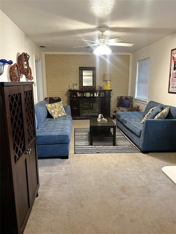 725 Danish Dr - Photo 3 of 11