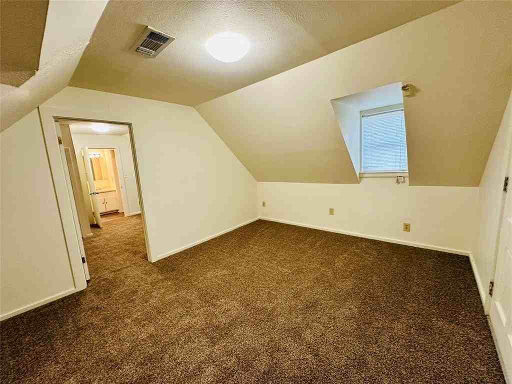 402 S Bryan Belt Line Rd - Photo 3 of 14