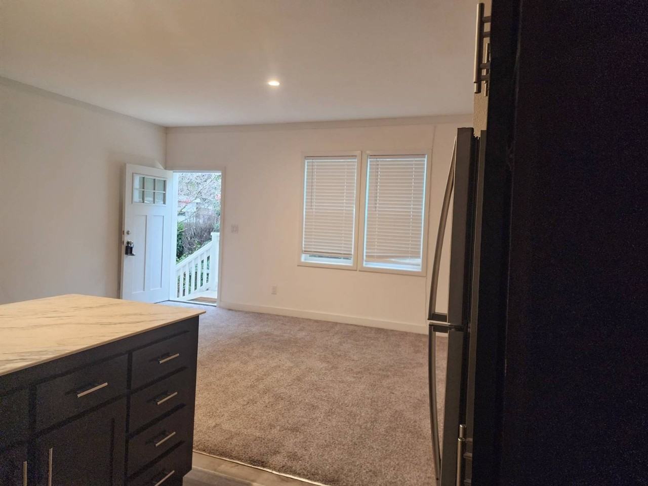 370 E Lassen Ave #15 - Photo 4 of 14