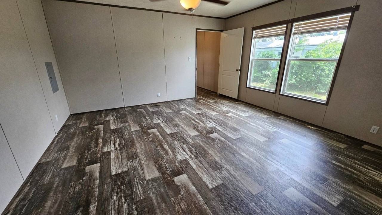 2201 S Anna St #36 - Photo 6 of 18