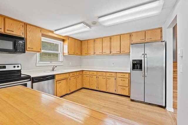 10 Brooker Dr - Photo 6 of 34