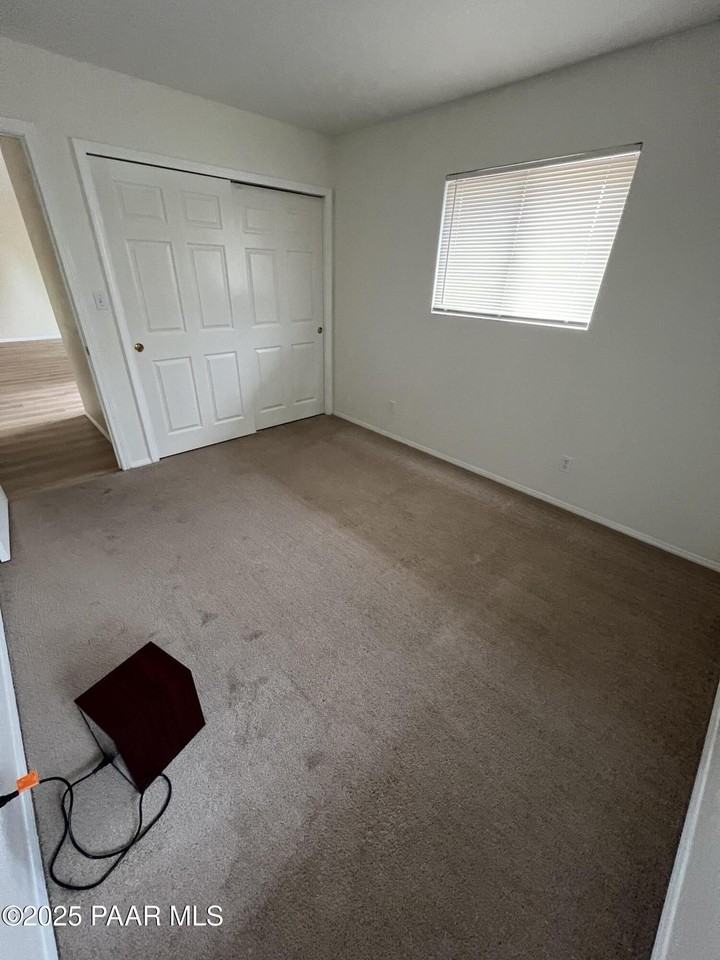8860 E Yavapai Rd Apt C #C - Photo 5 of 17