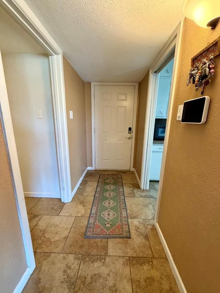 714 Boyd Ave - Photo 3 of 20