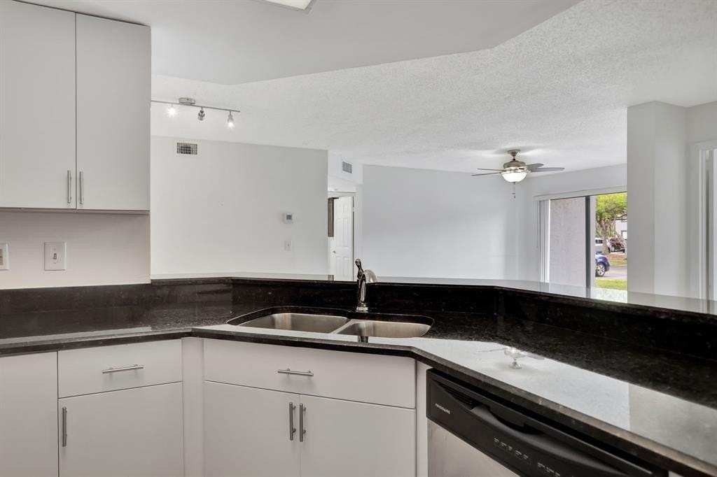 9088 W Atlantic Blvd #511 - Photo 4 of 31