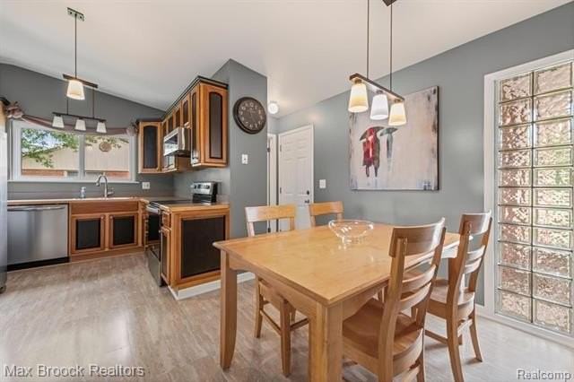 44018 Bannockburn Dr - Photo 4 of 14