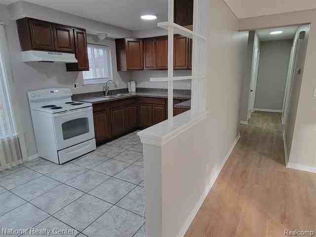 4661 Reader Dr - Photo 6 of 20