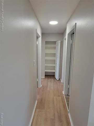 27272 Pembroke Dr - Photo 7 of 20