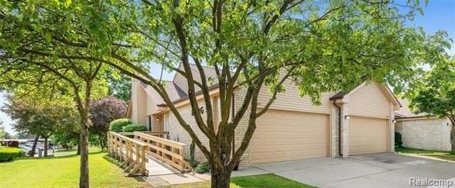 2343 Heritage Pointe Dr #29 - Photo 2 of 18