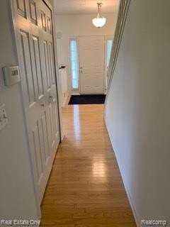 41719 Sleepy Hollow Dr - Photo 5 of 35