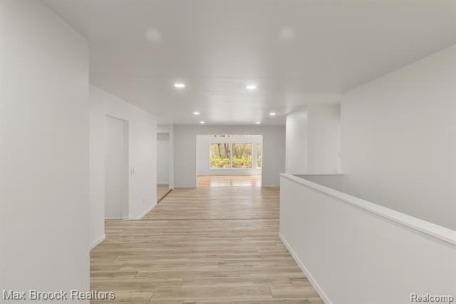 6207 Nicholas Dr - Photo 7 of 43