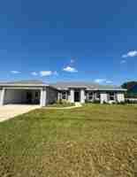 featured image of 2501 Southeast Mariposa Avenue