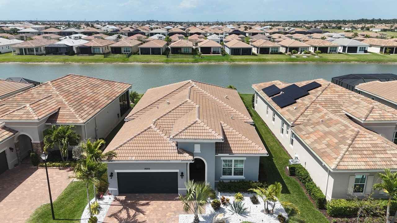 9282 Sw Miracoli Way - Photo 6 of 42