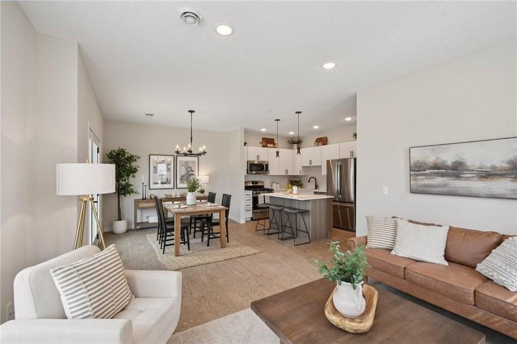 4760 Ironwood Cir - Photo 7 of 48