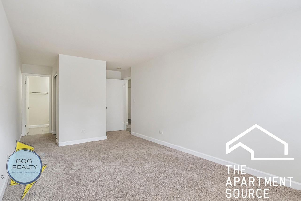 1039 College Avenue #5W - Photo 6 of 28