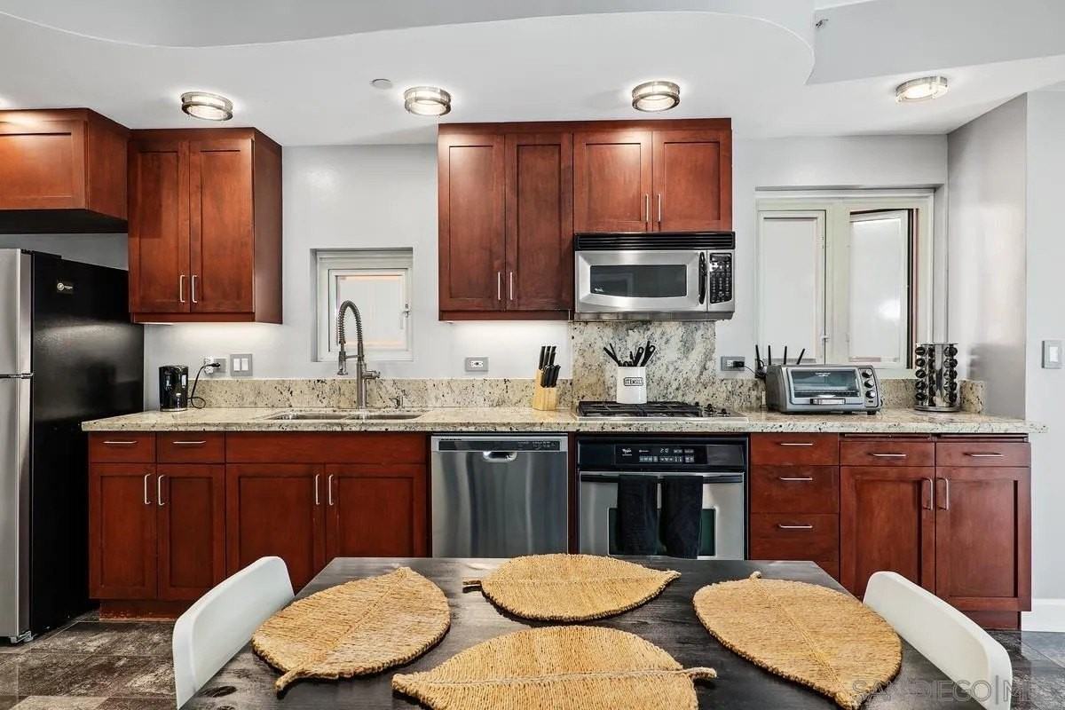 550 15th St Unit 601 #601 - Photo 2 of 10