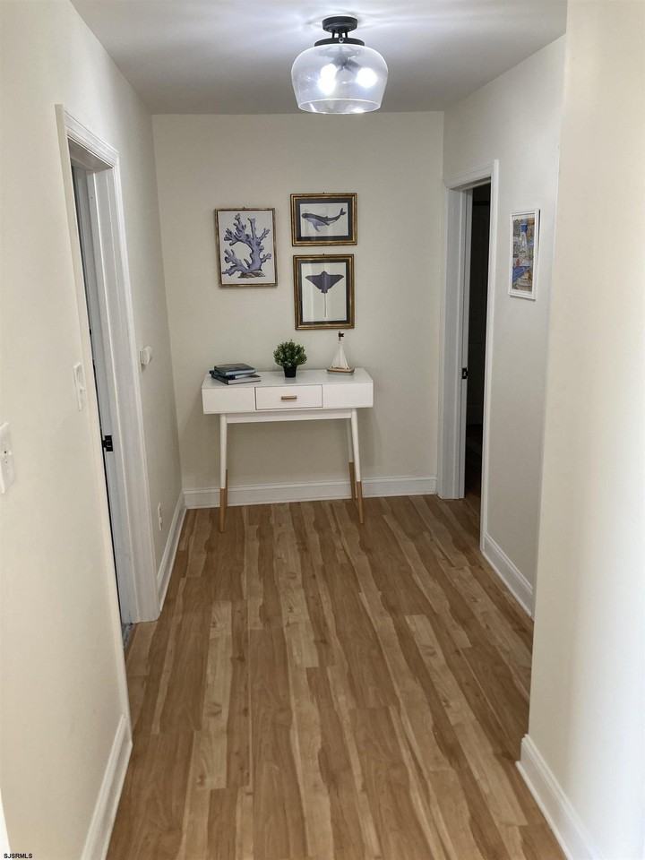 273 38th St S - Photo 3 of 7