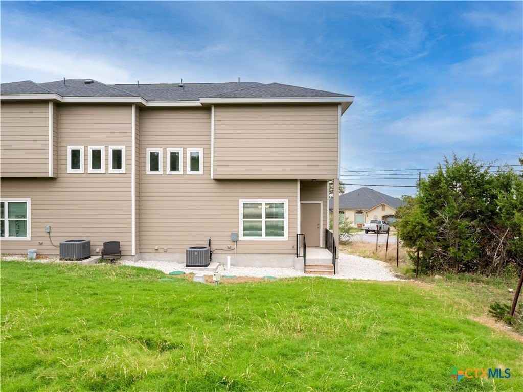 109 High Dr - Photo 2 of 20