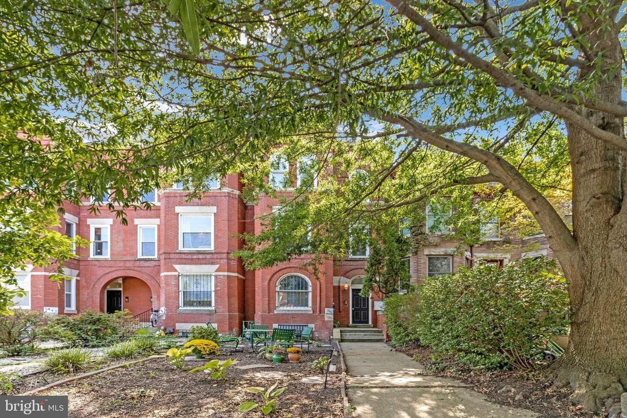 1443 East Capitol Street #1