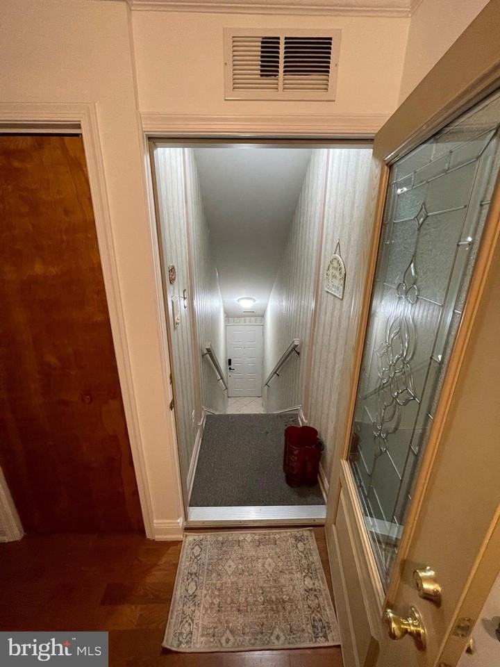 4026 Society Dr - Photo 2 of 11