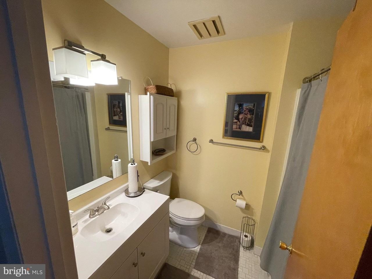 4026 Society Dr - Photo 7 of 11