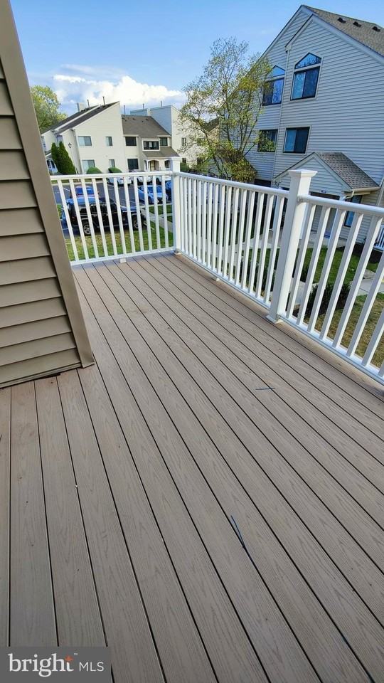 1106 Roberts Way - Photo 6 of 10