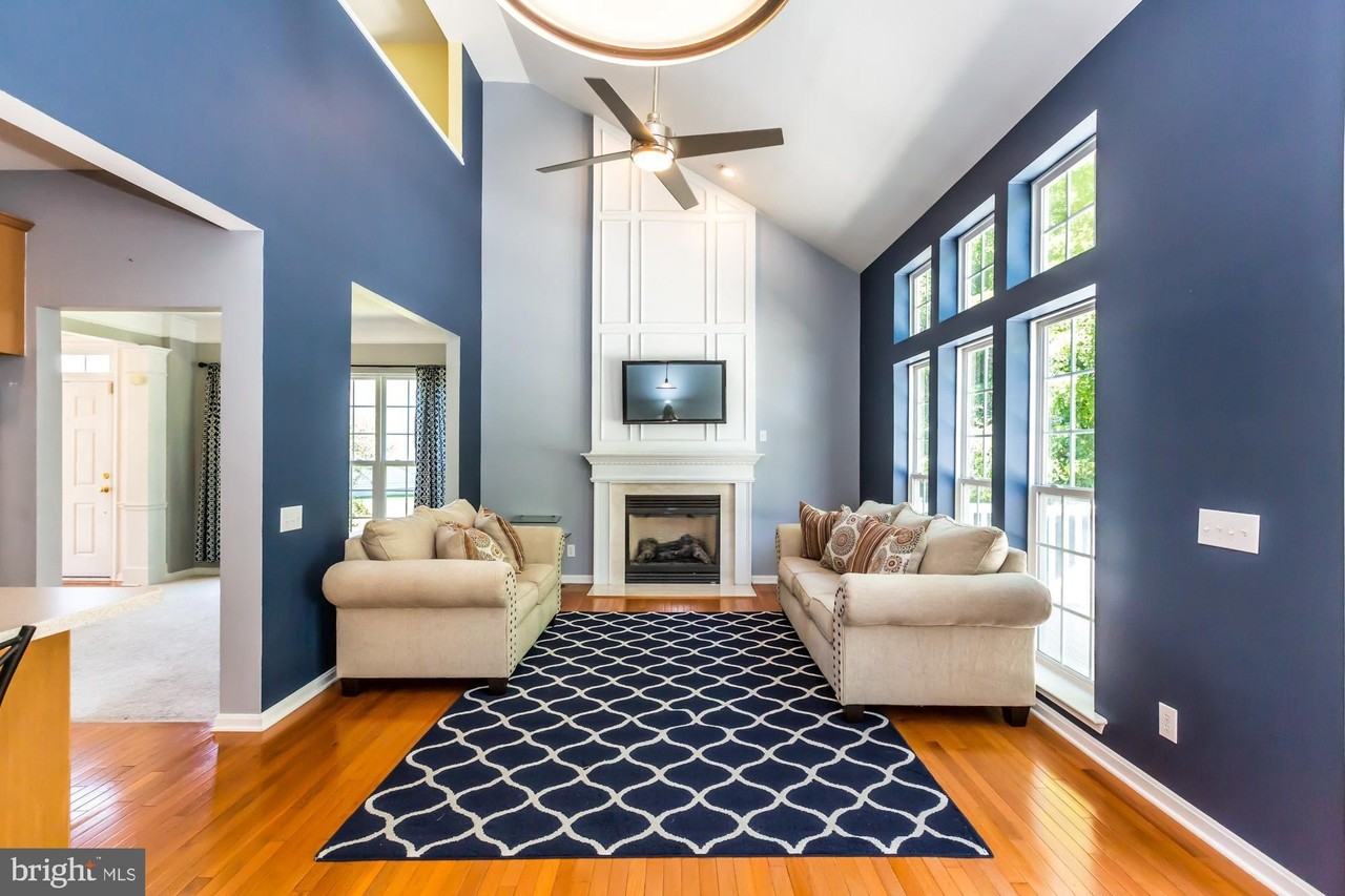 684 Churchill Rd - Photo 2 of 50