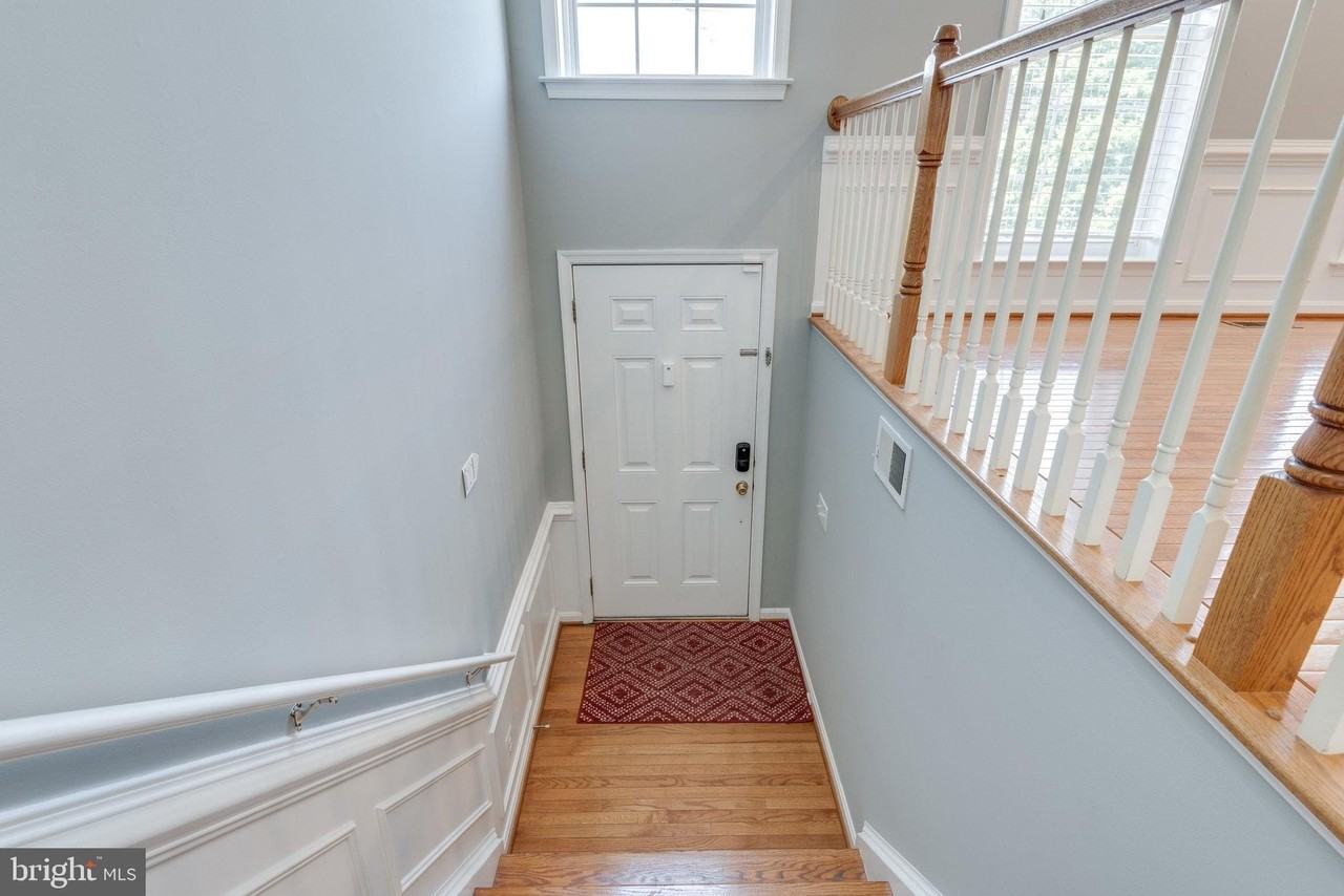 43831 Chadwick Terrace - Photo 2 of 40