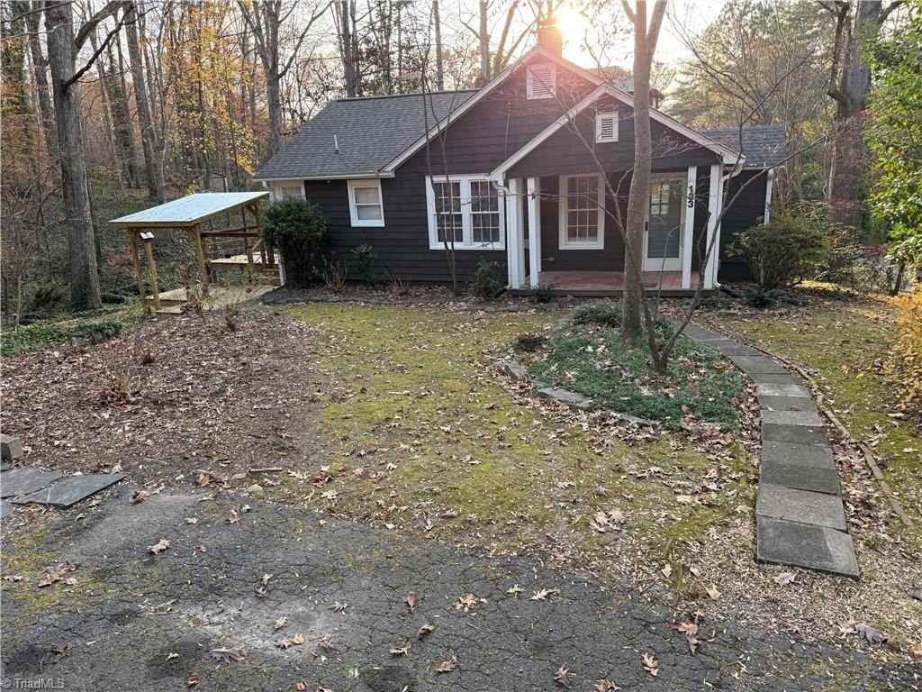 133 Woodbriar Rd - Photo 2 of 18