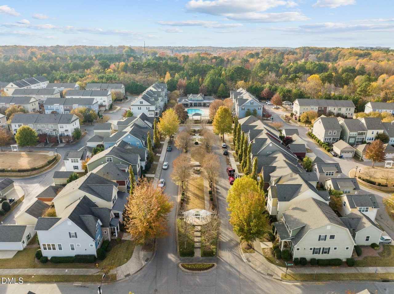 1319 Rodessa Run - Photo 4 of 50